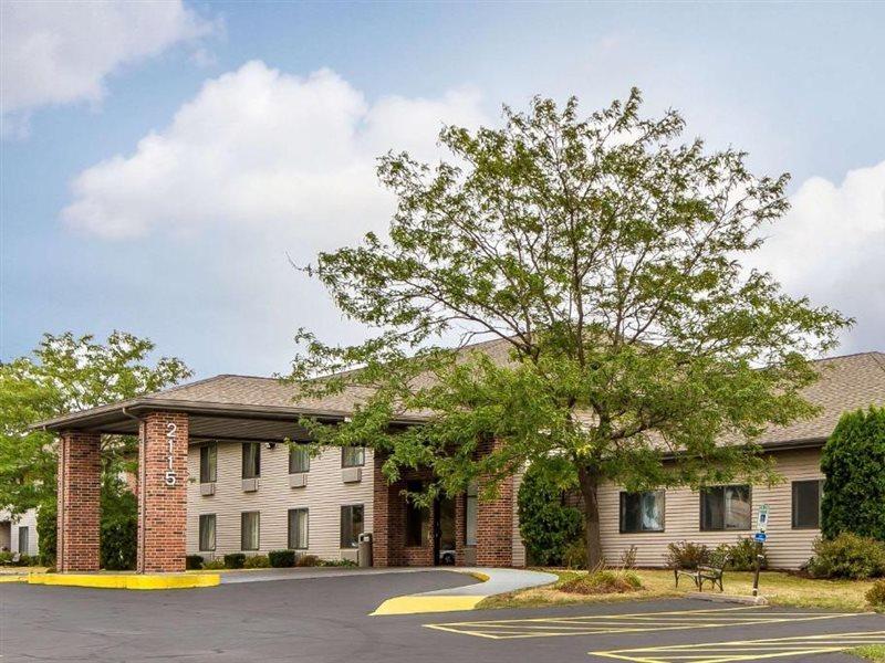 Americinn By Wyndham Reedsburg Exterior foto