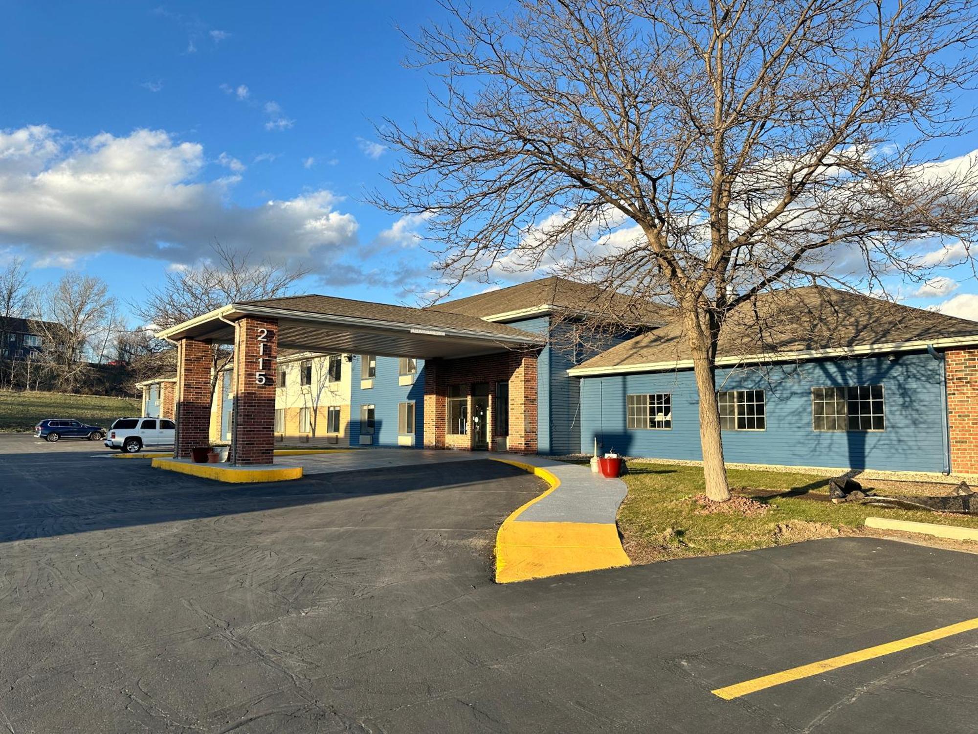 Americinn By Wyndham Reedsburg Exterior foto